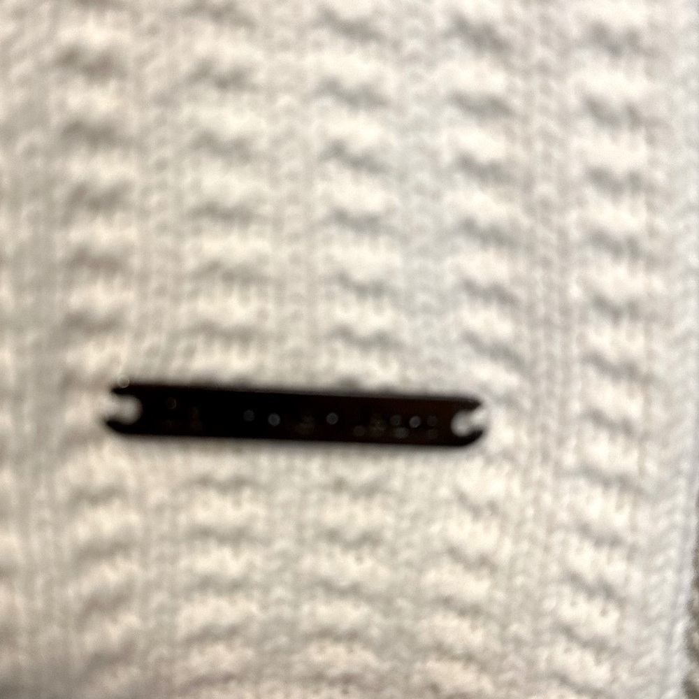 Calvin Klein White Cable Knit button down cardigan clean girl 🍦sweater S - Picture 7 of 10